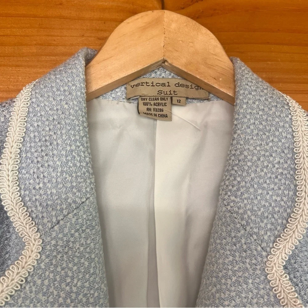Vertical Design Collared 3 buttons Lined Blue White Long Sleeve Blazer 12